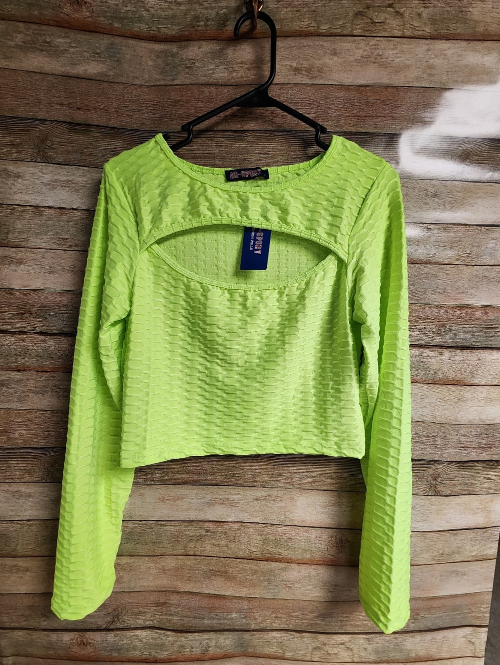 AQ-Sport Bright Lime Long-Sleeve Crop Top with Front Cutout
